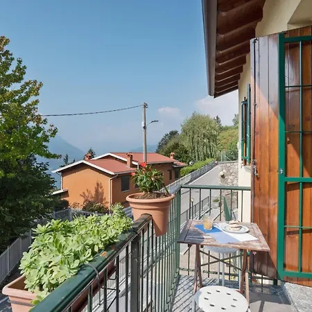 Sunny With Terrace! Close To Varenna! *