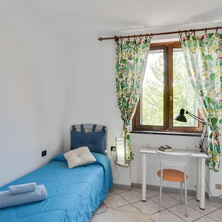 Sunny With Terrace! Close To Varenna! * Перледо