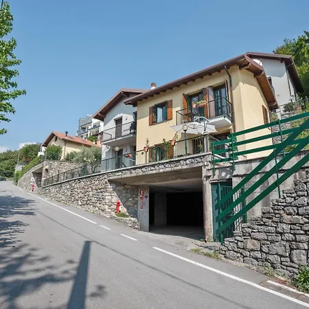 Sunny With Terrace! Close To Varenna! *