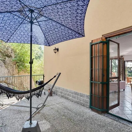 Daire Sunny With Terrace! Close To Varenna! *